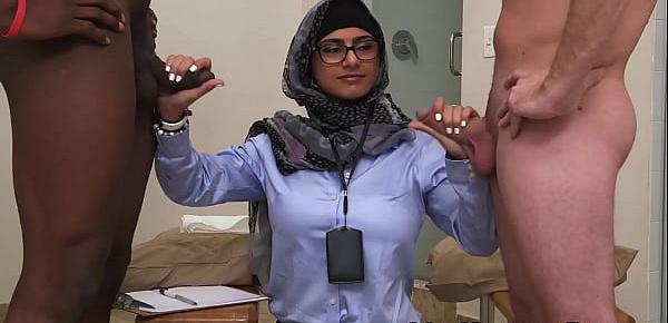  Arab beauty Mia Khalifa jerking off hung duo for research